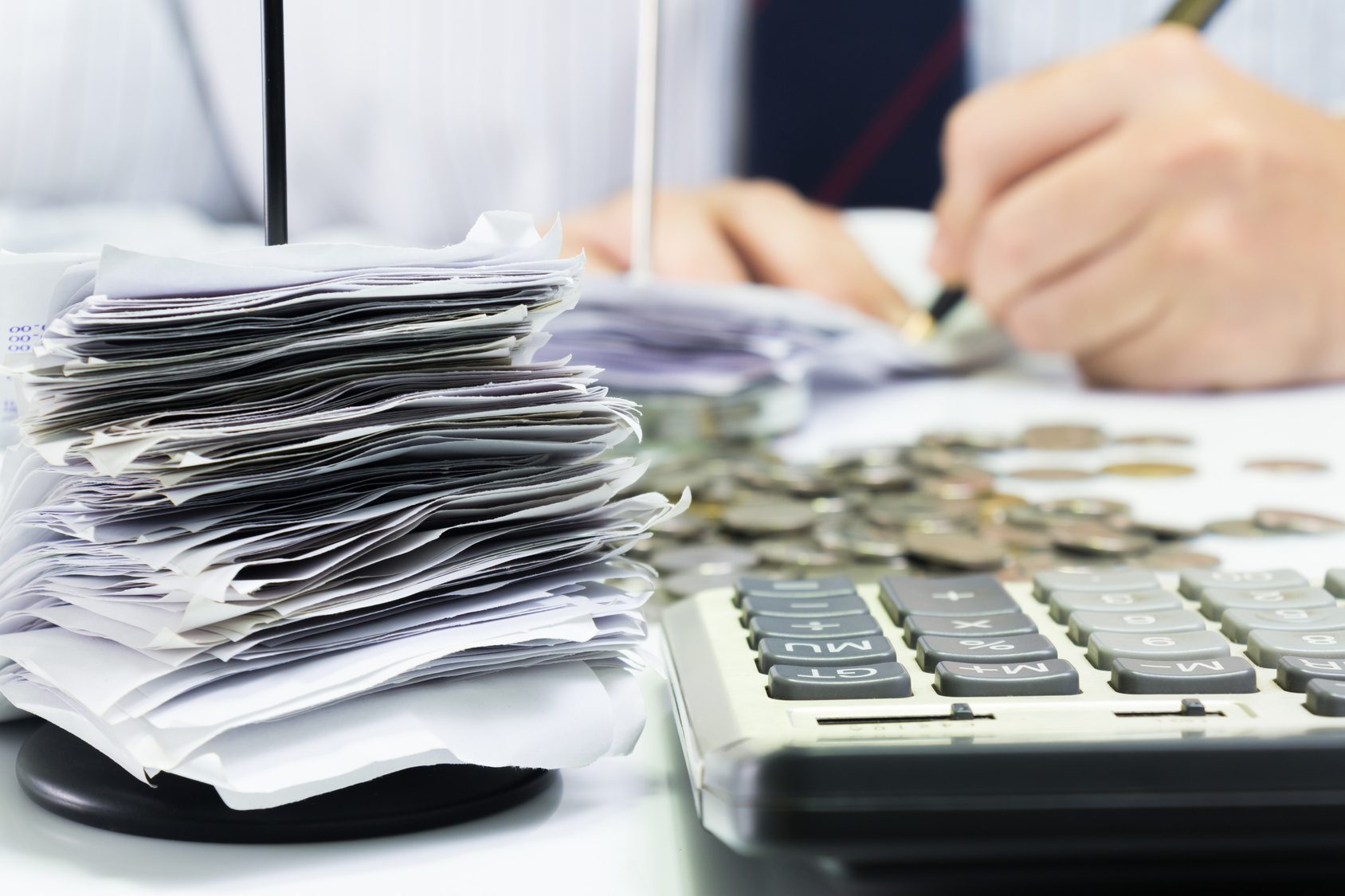 Glosa de despesas e IRRF por pagamento sem causa