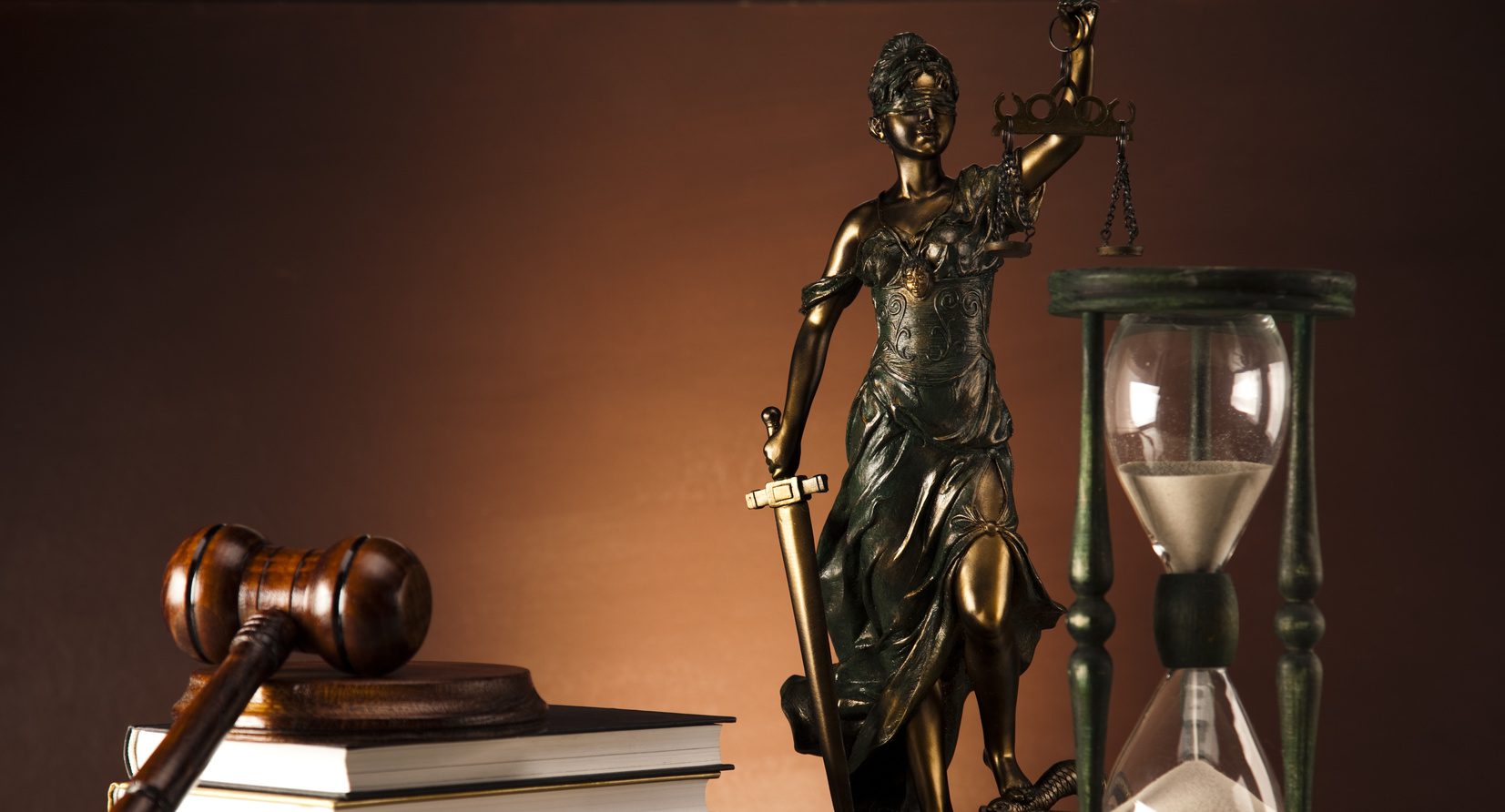 Os tempos da jurisdição e as lógicas sociais