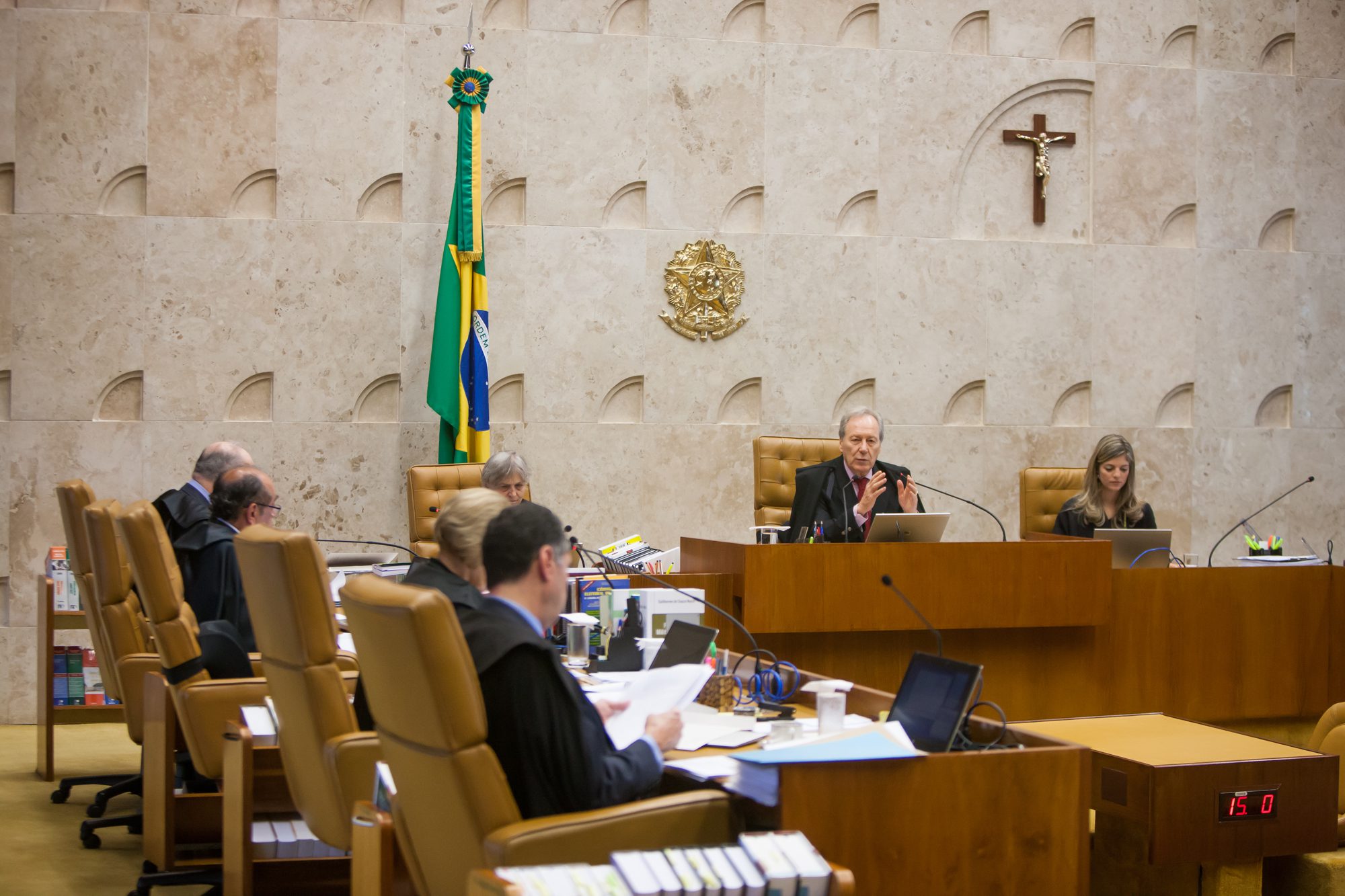 STF, mais uma vez, não modula pagamento de precatórios