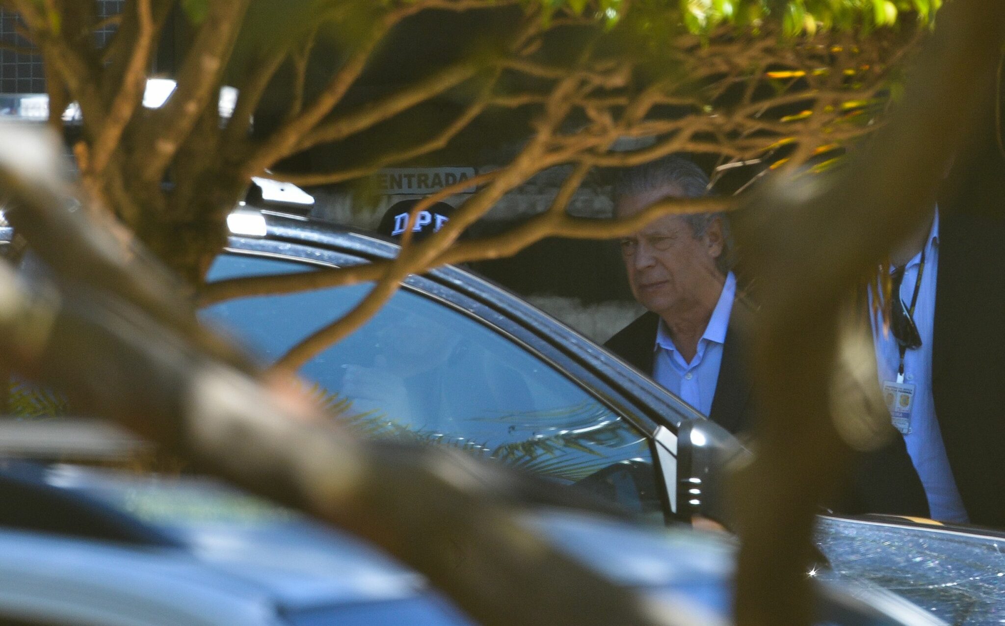 Leia a íntegra da decisão do STF de perdão da pena do mensalão a Dirceu