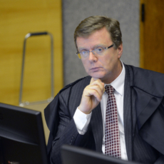 Migração é desafio para política de refúgio, diz ministro