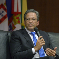 Reduzir burocracia passa por aplicar normas já em vigor, afirma Mauro Campbell