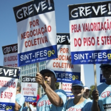 Reajuste dos servidores vive impasse e governo não detalha cortes orçamentários