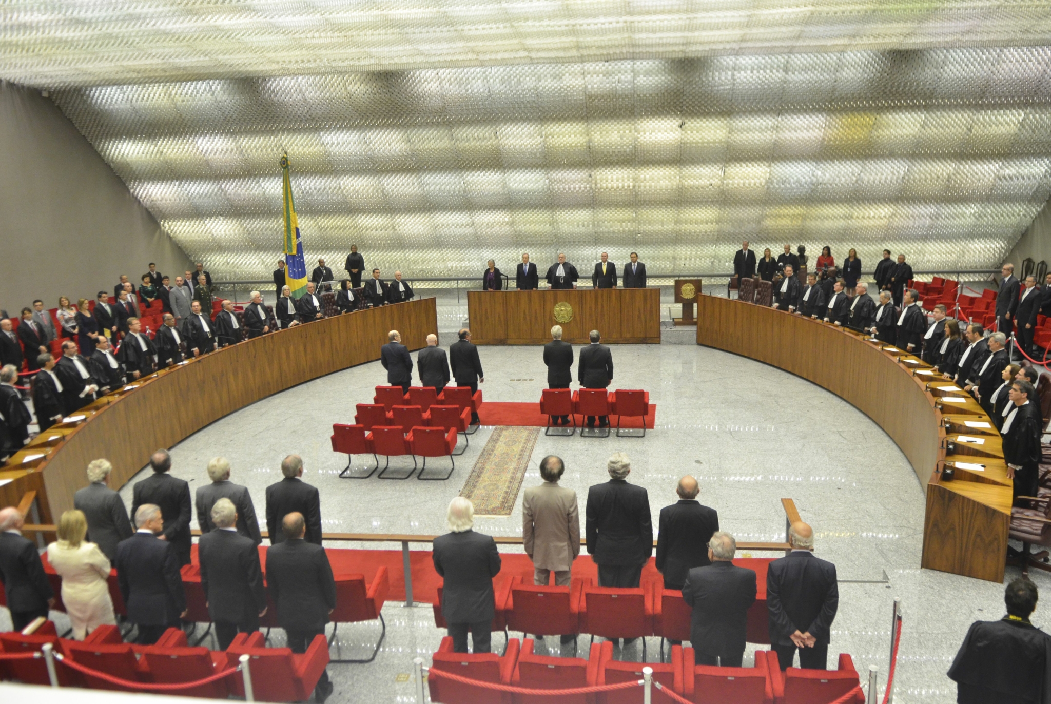 STJ cria plenário virtual