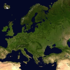 Alemanha e Áustria podem retomar fronteiras internas, diz Comissão Europeia
