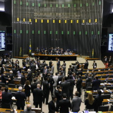 Deputados convocam audiência pública para discutir remuneração no Carf
