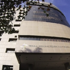 TRF4 mantém disponíveis áudios de advogados de Lula