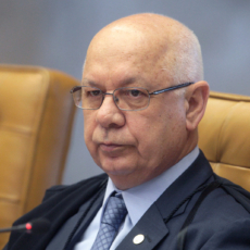 STF suspende liminarmente doações eleitorais ocultas