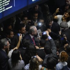 O processo de impeachment será aberto ou secreto?
