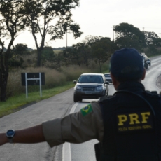 Combate ao contrabando representa quase metade dos inquéritos da PF