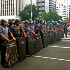 TJSP adia julgamento que quer impor restrições à PM em protestos