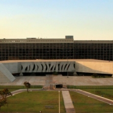 A ilegalidade da majoração da taxa Siscomex