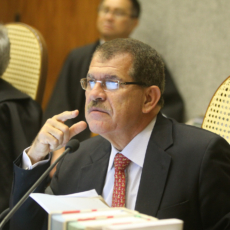 Vice-presidente do STJ deve analisar direito dos servidores a quintos