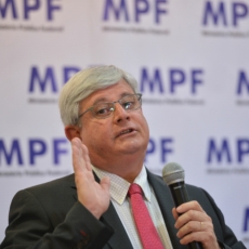 Janot: Não há indícios de senadores na Operação Métis