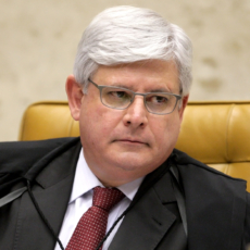 Valores estão em jogo, diz Janot sobre sigilo em delações