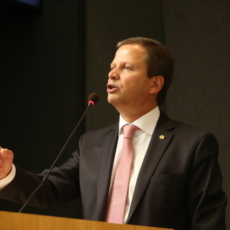Conselho avalia embate do presidente da OAB com criminalista por execução provisória