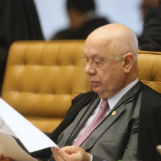 E surge um investigado com foro por prerrogativa de função: em que momento a investigação deve ser remetida para o tribunal competente?