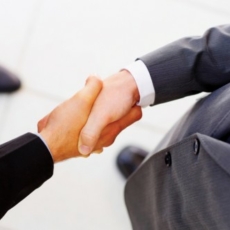 Sem regulamentação da atividade de lobby, entidades definem normas para RelGov