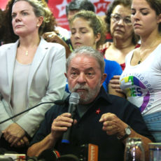 MP-SP pede prisão preventiva de Lula
