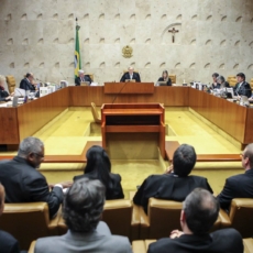 STF decide que conselhos de profissão não podem fixar anuidade acima da previsão legal