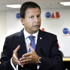 OAB vai ao STF contra bloqueio de bens pela União sem autorização judicial