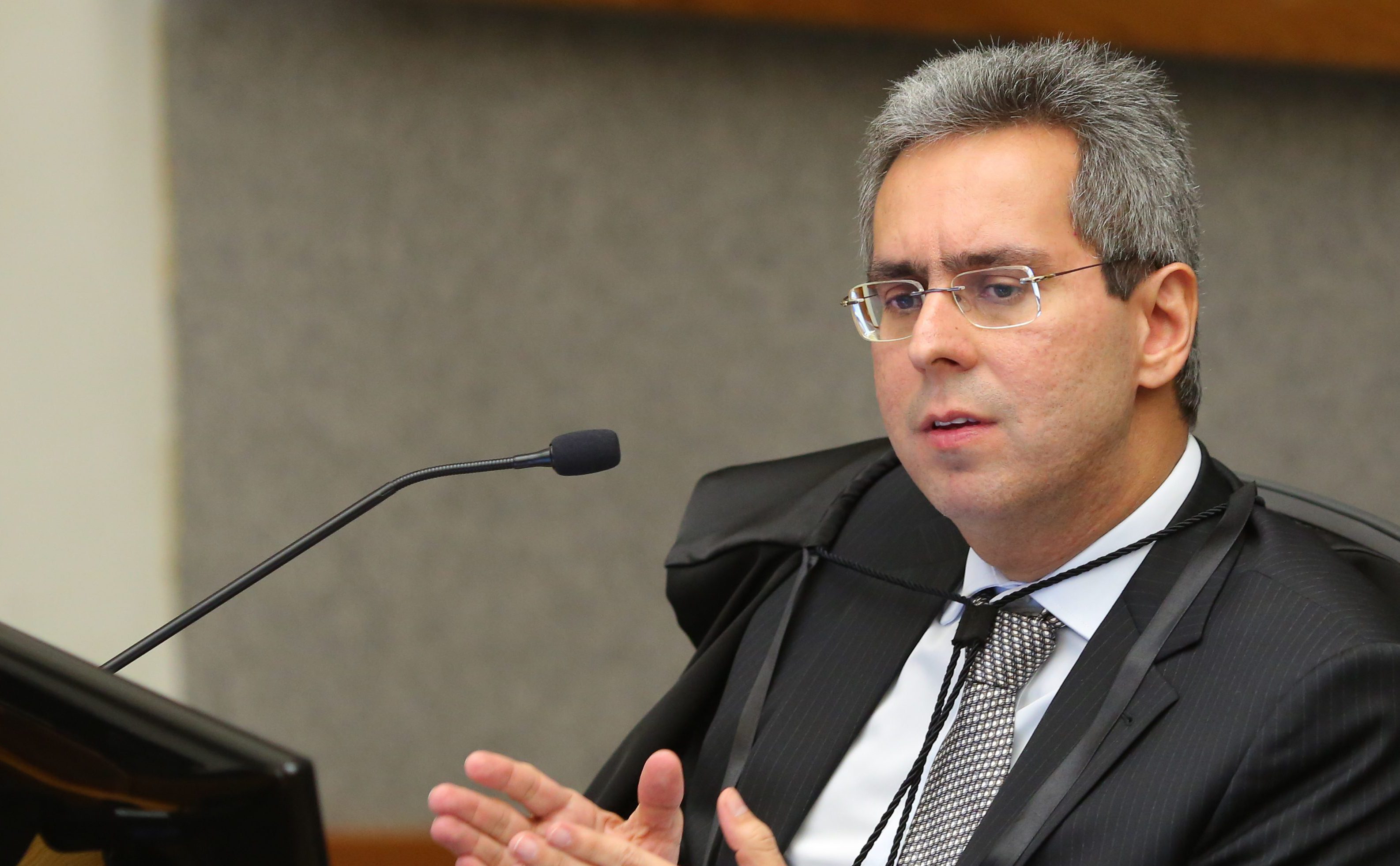 1ª Turma do STJ volta a discutir créditos de PIS/Cofins no regime monofásico