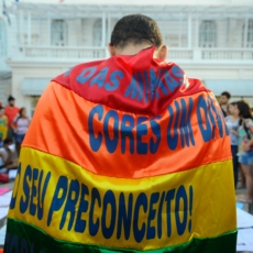 Conflito entre os Poderes: pode o Supremo criar o crime de homofobia?