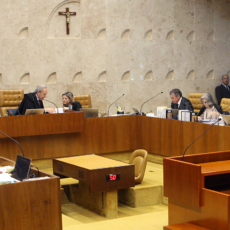 Sessão do STF – 29/06