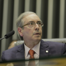 Câmara pede para STF não suspender processo de cassação de Eduardo Cunha