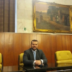 “Abuso religioso é nova prática para conseguir voto”, diz Renato Almeida