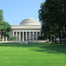 Harvard e MIT selecionam estudantes para conferência nos EUA
