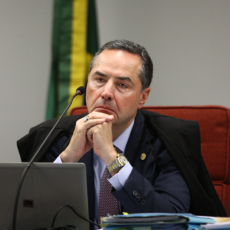 Turma do STF vota para descriminalizar aborto até 3º mês