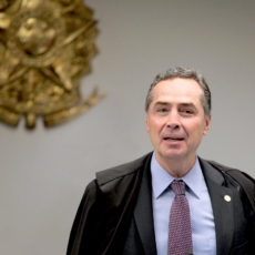 Barroso libera para julgamento o fim do auxílio-moradia