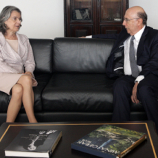 Ações contra União levam Meirelles ao STF