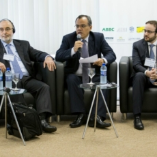 Crédito exige estrutura jurídica equilibrada, diz Bazinas