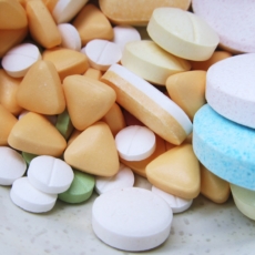 Farmácias de pequenos hospitais devem ter farmacêutico