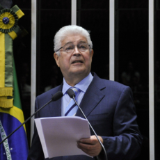 STJ nega pedido de indenização de Joice Hasselmann contra Roberto Requião