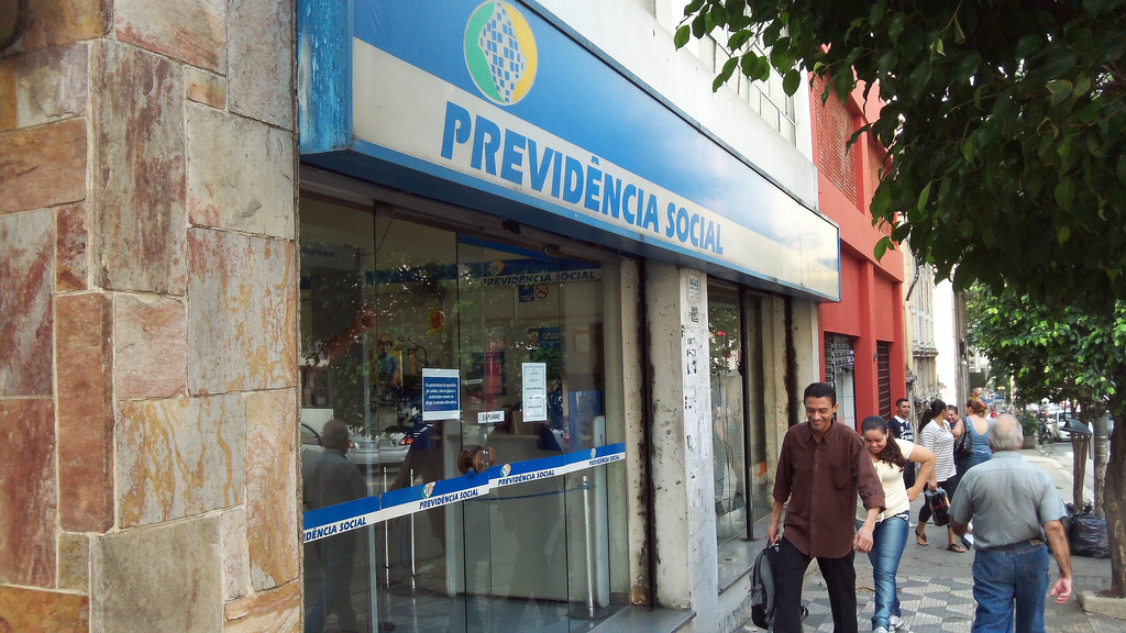 previdência;