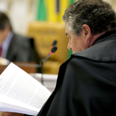 STF manda MP apurar ação que travou impeachmt de Temer