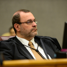 STF arquiva inquérito contra ministro do STJ