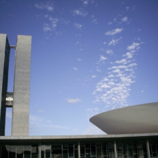 Deputados anulam multas em voto de qualidade no Carf