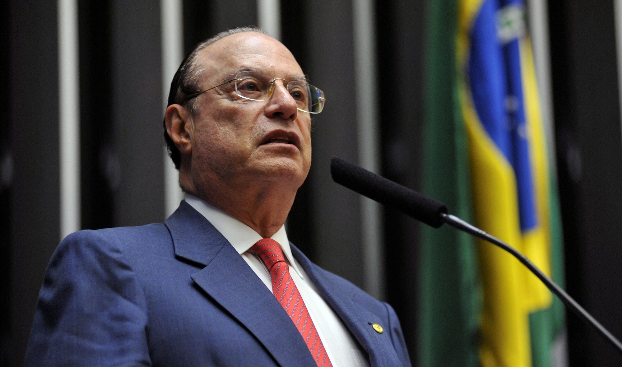 PGR é contra a concessão de indulto para Maluf