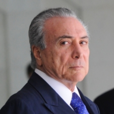 PF aponta ao STF indícios de que Temer cometeu corrupção