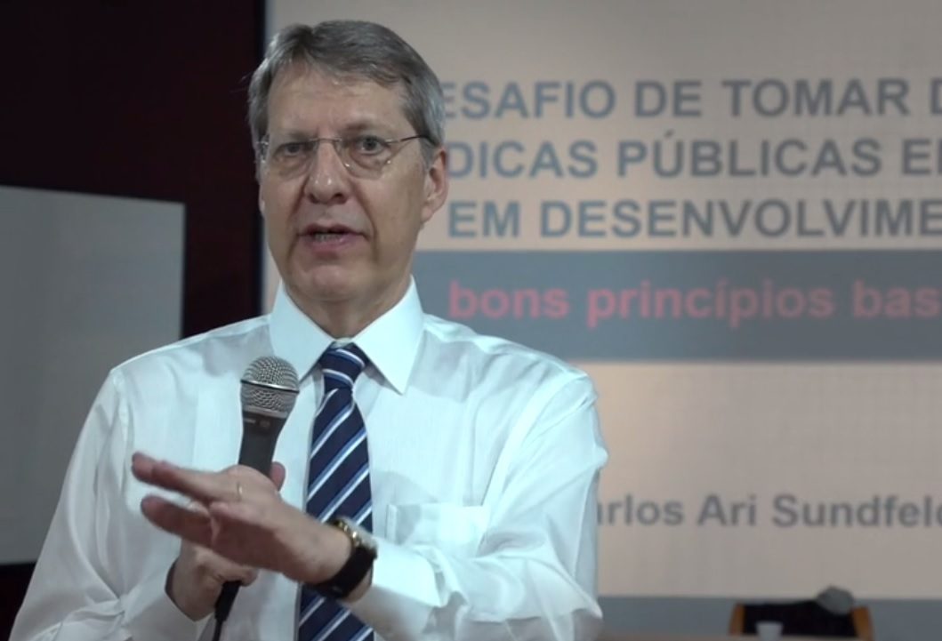 Curso Direito e Desenvolvimento abre nova turma no mês de agosto