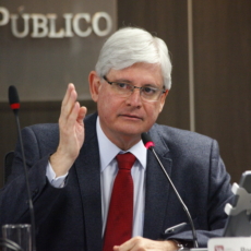 Janot não presidirá mais sessões do CNMP