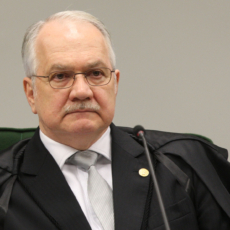 Fachin libera discussão sobre fim de sigilo em delação
