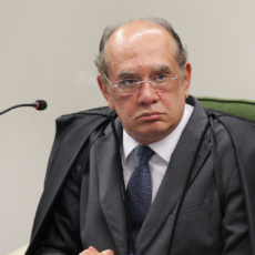 Mulher de Gilmar rebate tese de flores para suspeição