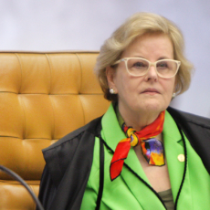 Relatora vota para proibir amianto crisotila