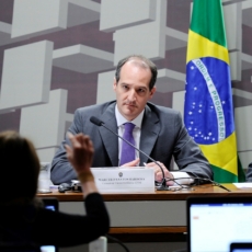 Marcelo Barbosa defende sigilo em leniência na CVM