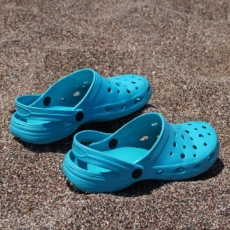 Carf julga tributação de Crocs
